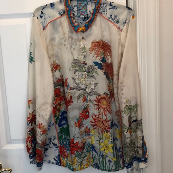 Johnny Was Tops - JOHNNY WAS AMELIA SILK TOP NWT sz XXL
